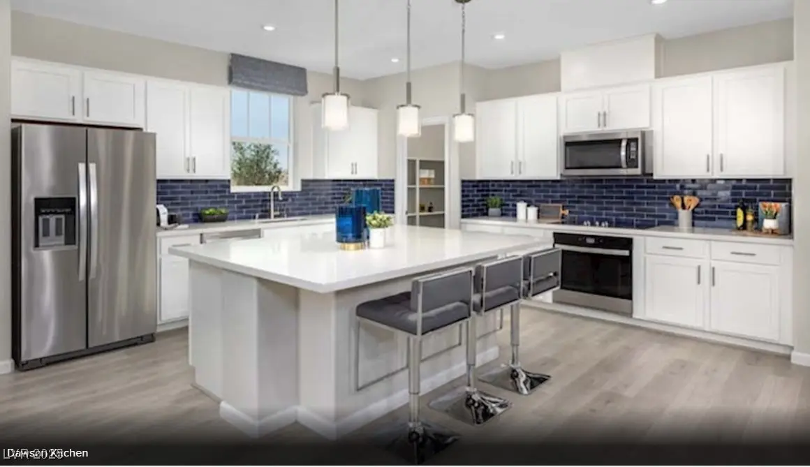 Photo of Listing #2727368