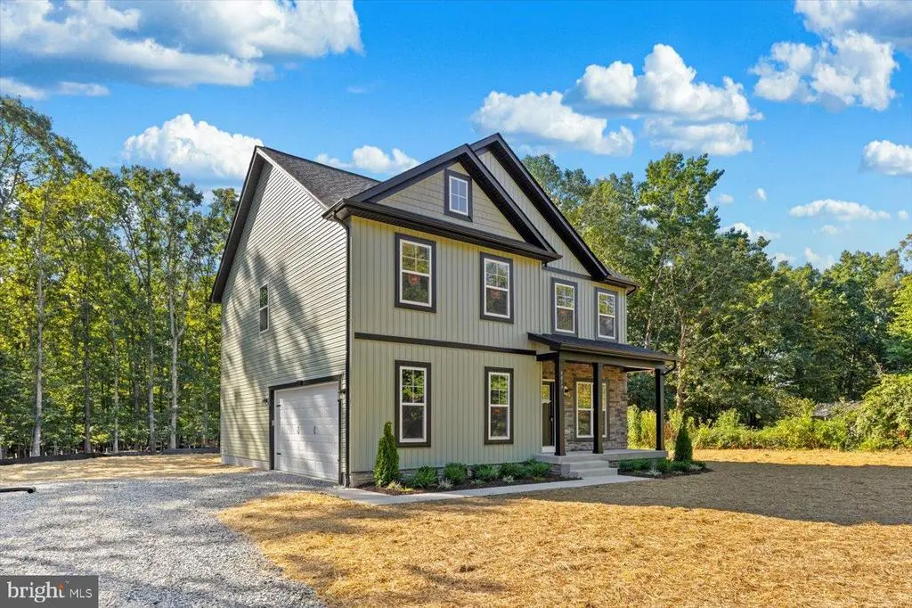 9019 Smiths Bend Rd, Fredericksburg