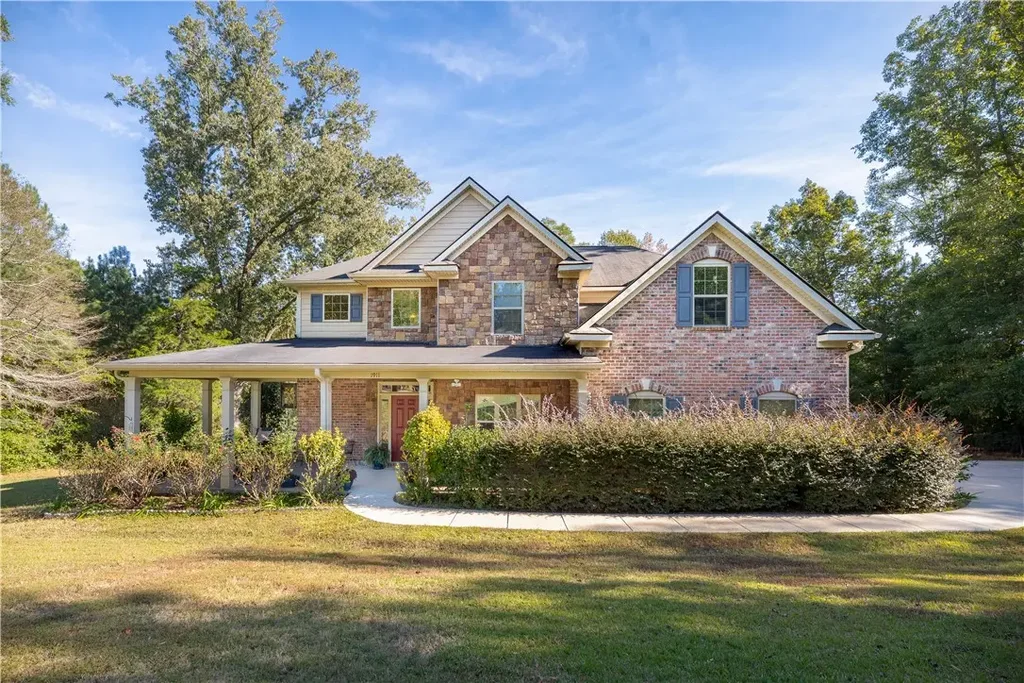 1911 S Lake Dr, Opelika