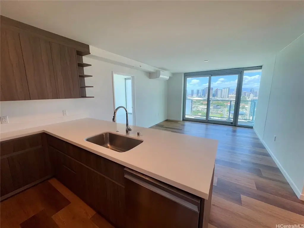 1515 Liona Street, Honolulu