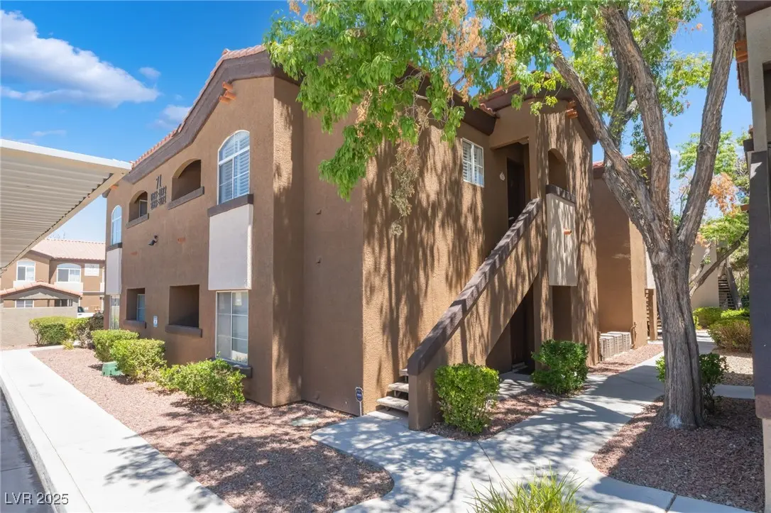 Photo of Listing #2727314