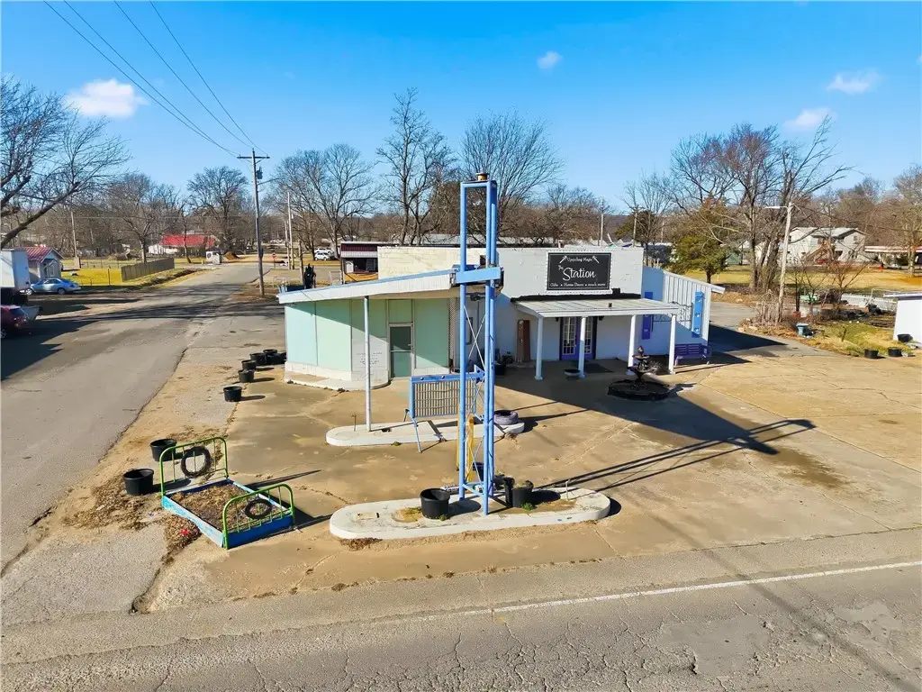 326 S 2nd Street, Stilwell