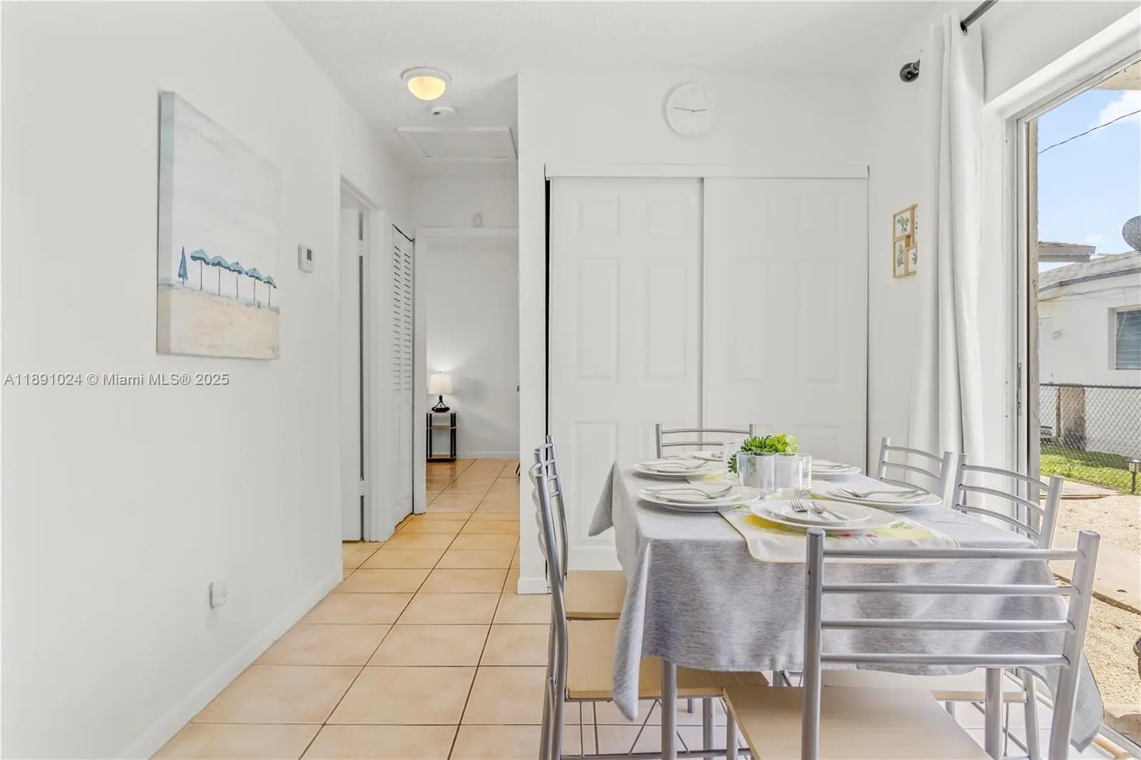 Photo of Listing #A11891024