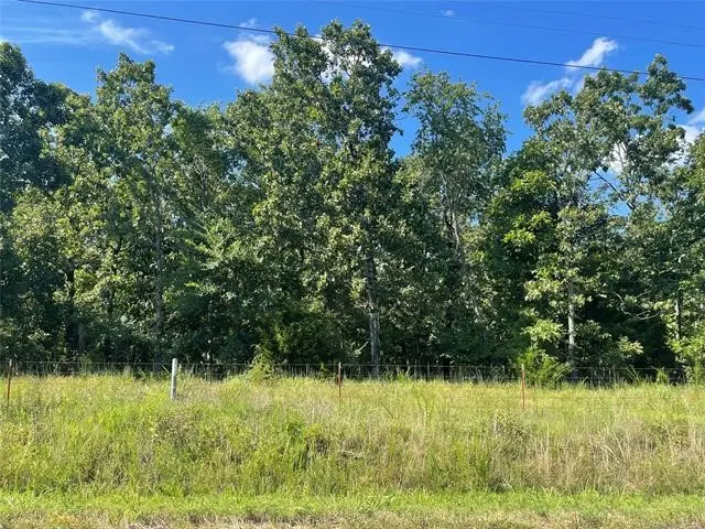 466305 E 931 Road, Bunch