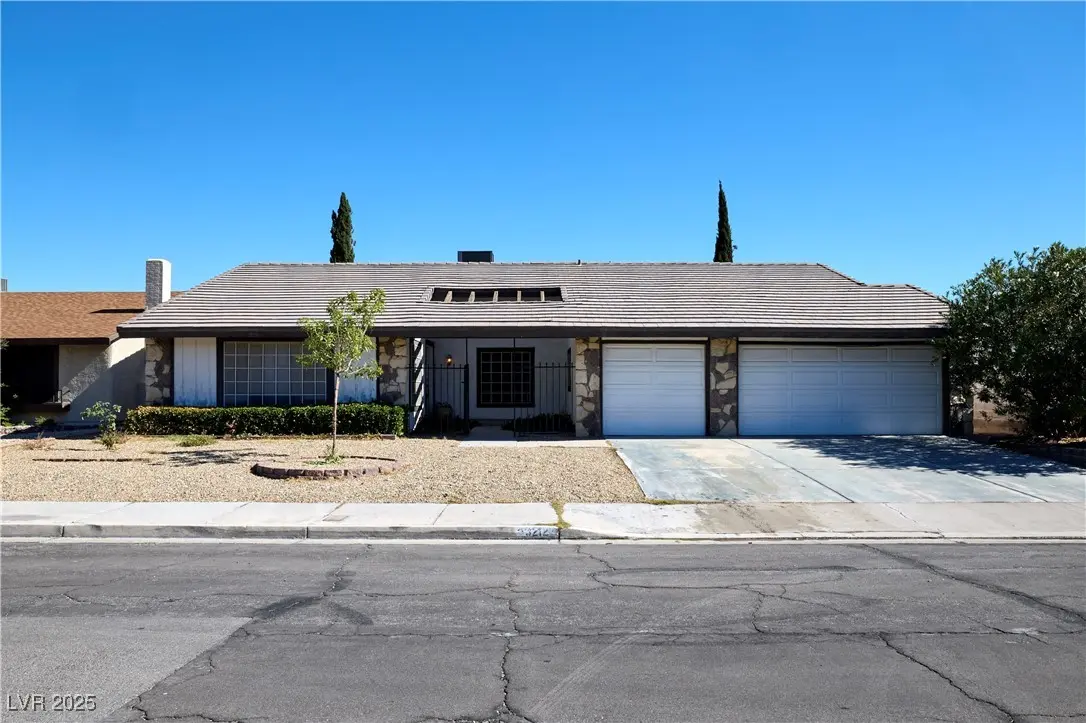 Photo of Listing #2727629