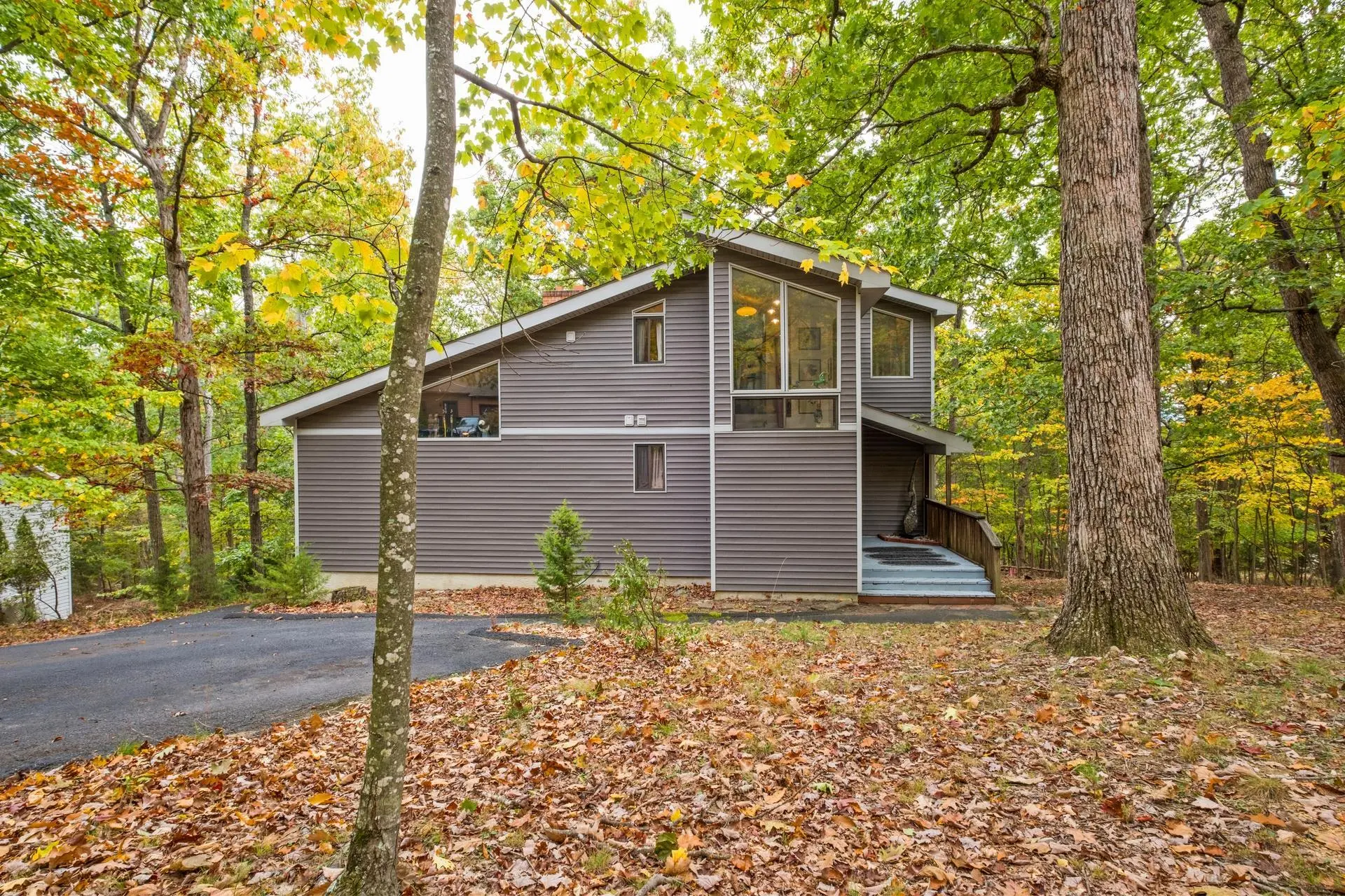 266 Elk Ln, Mcgaheysville