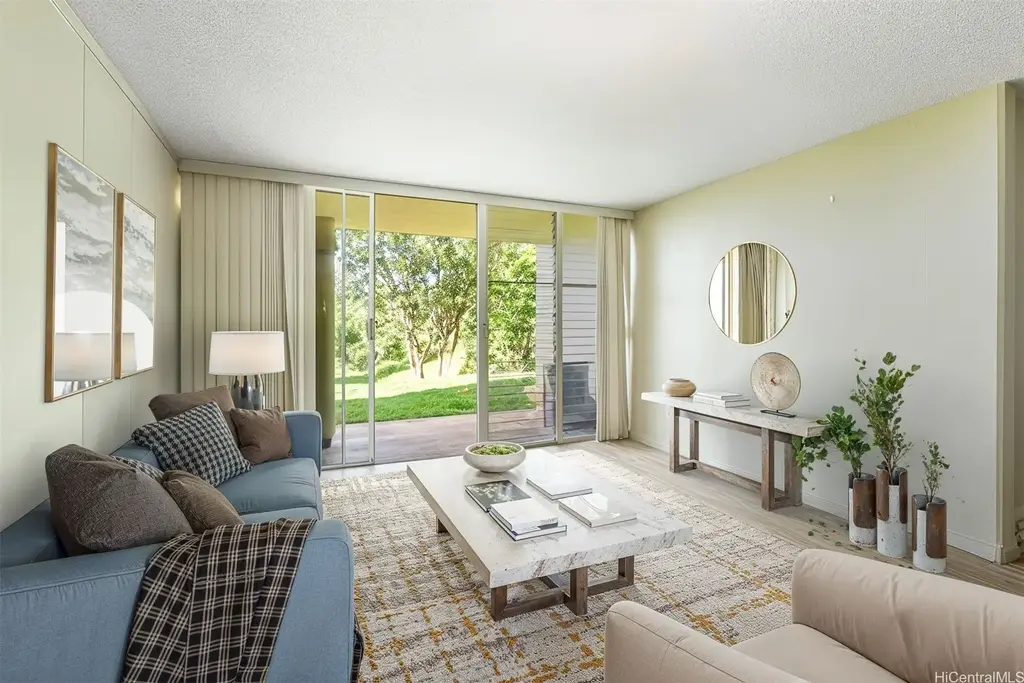 95-2048 Waikalani Place # D105, Mililani
