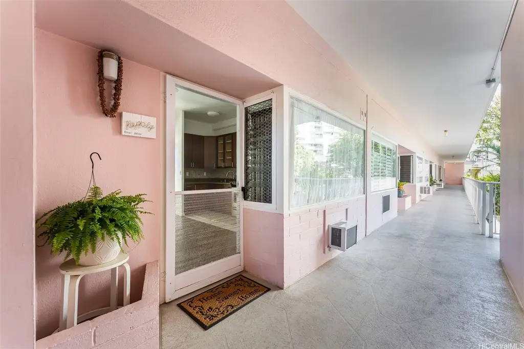 1020 Green Street # 208, Honolulu
