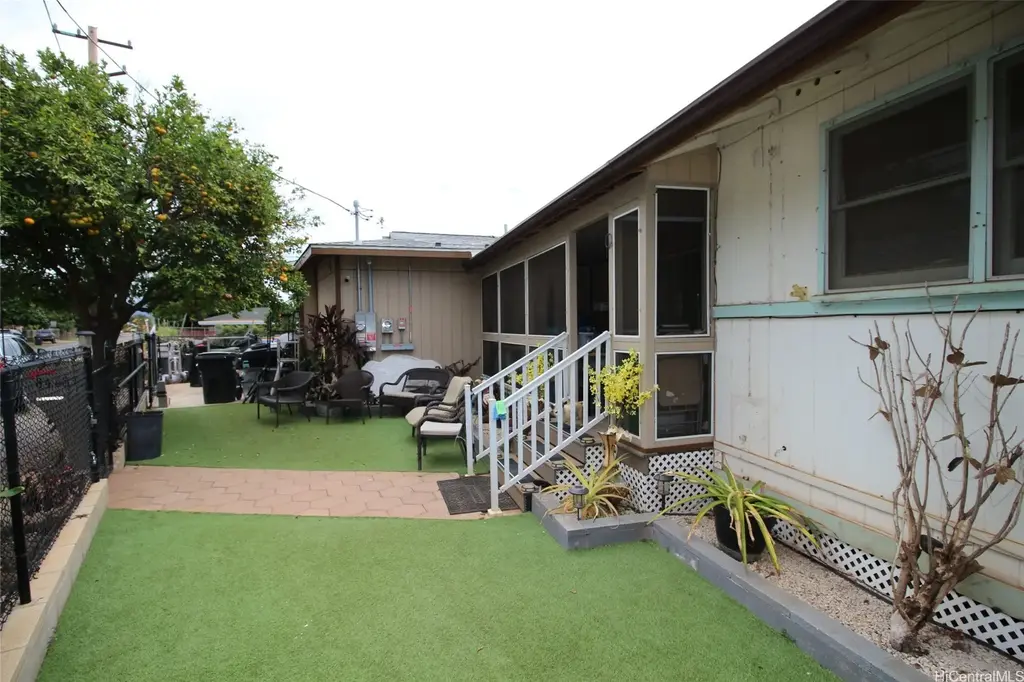 84-683 Lahaina Street, Waianae