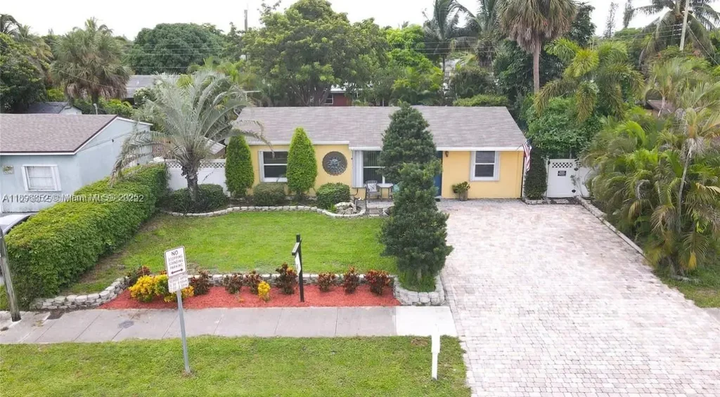 6270 Sw 18th Ct, North Lauderdale