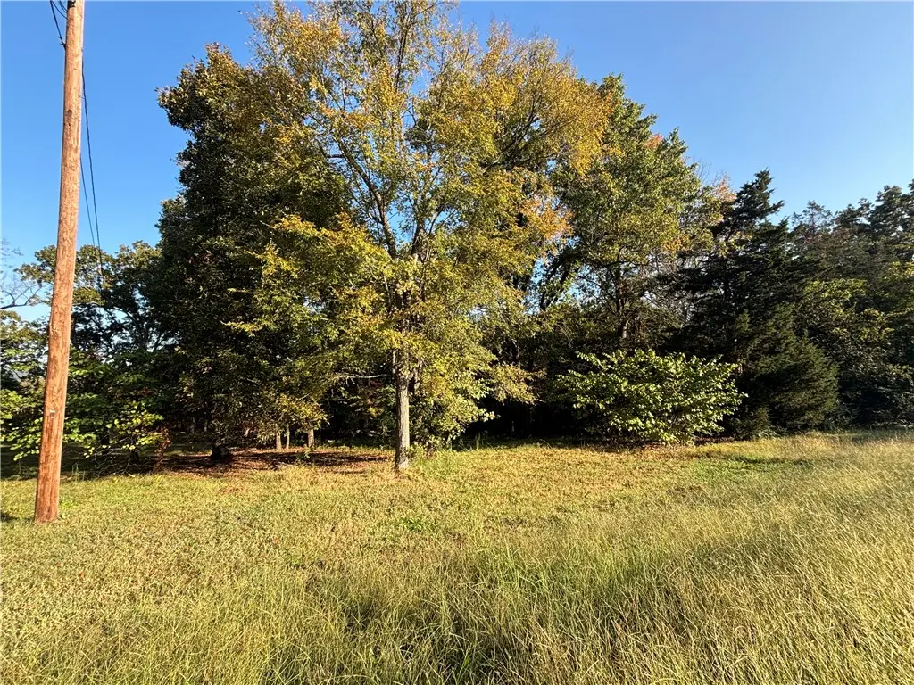 Harding Boulevard, Cotter