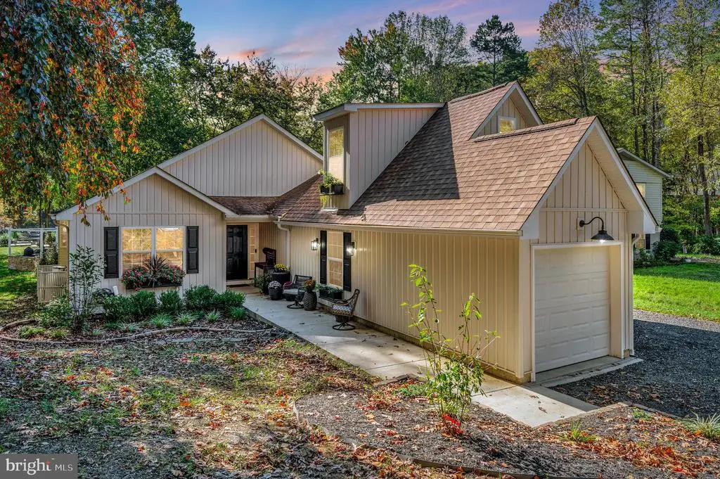 1206 Eastover Pkwy, Locust Grove