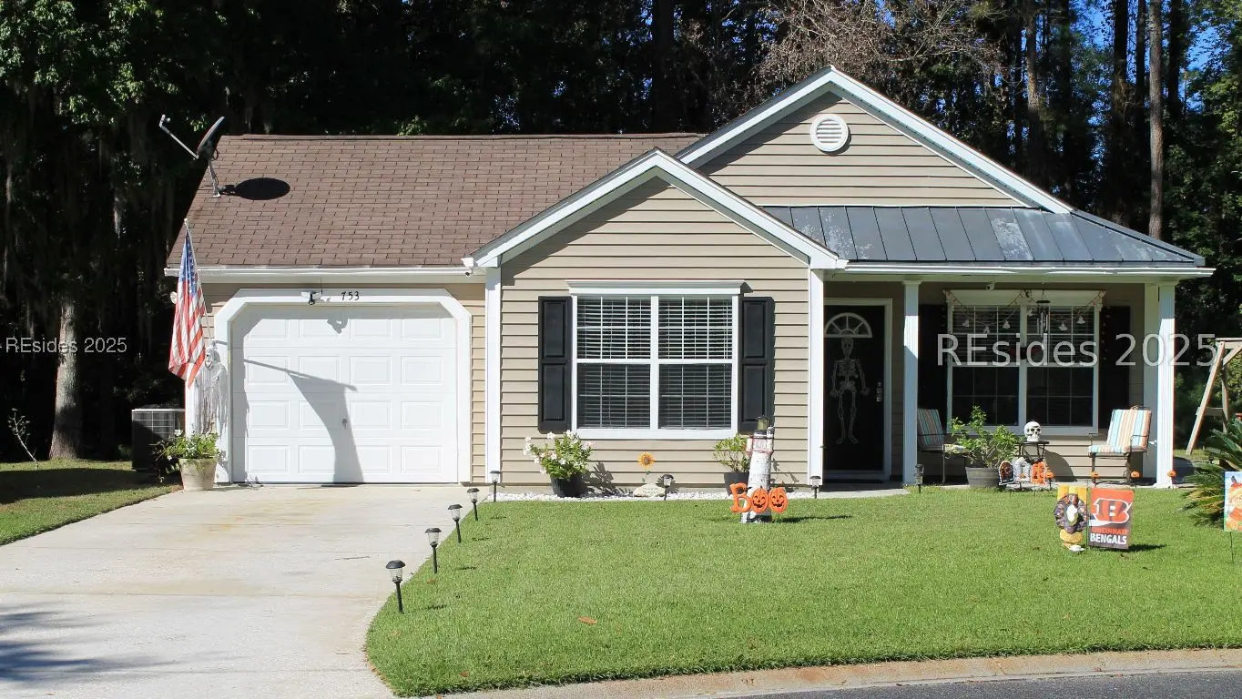 Photo of Listing #502145