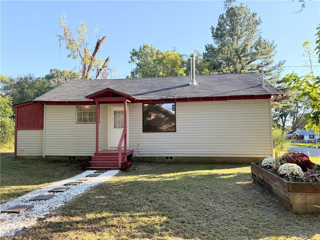 215 Montgomery Street, Clarksville