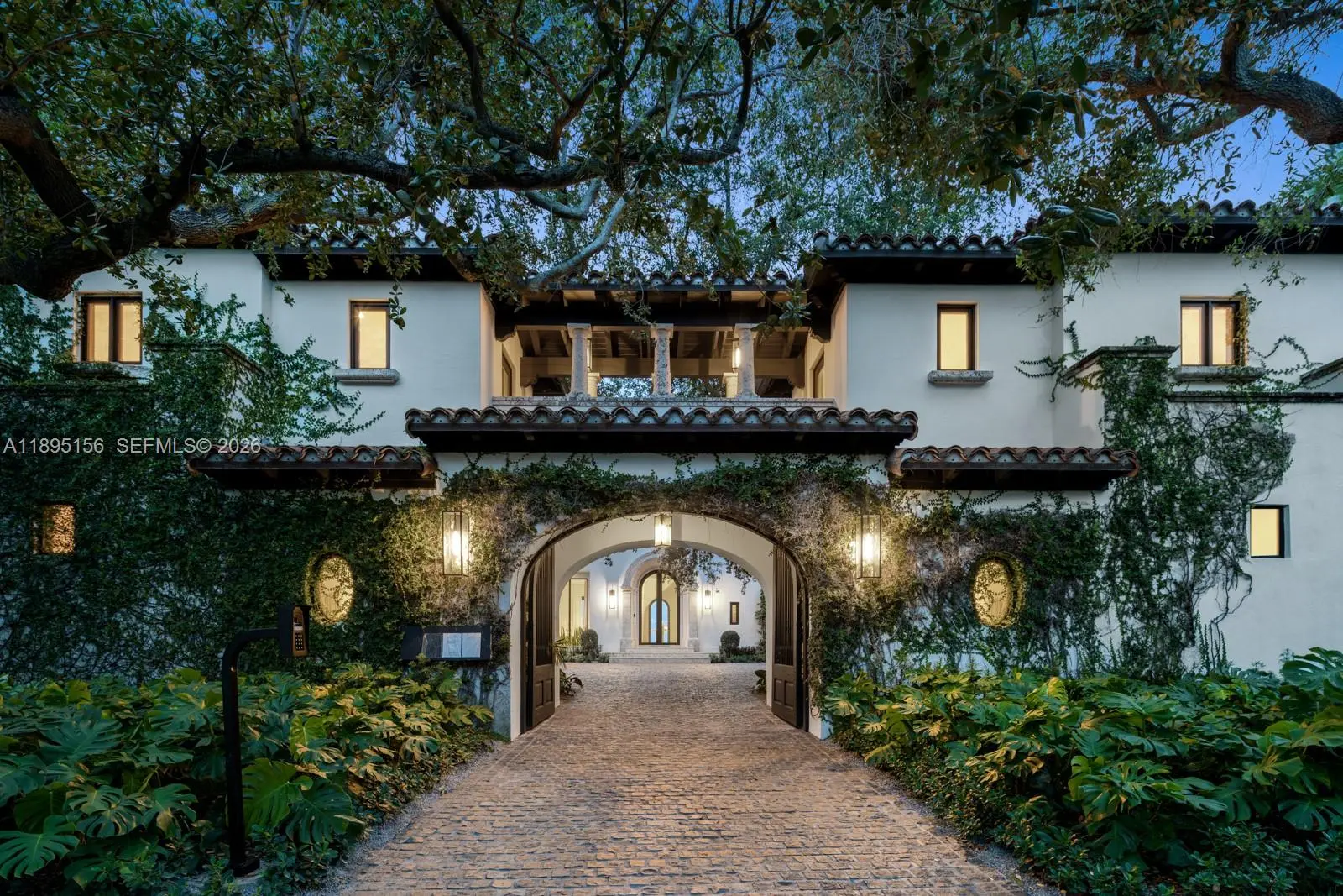 Photo of Listing #A11895156