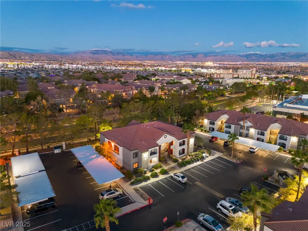 Photo of Listing #2727767