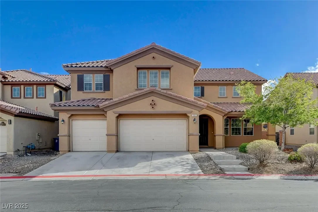 Photo of Listing #2728053