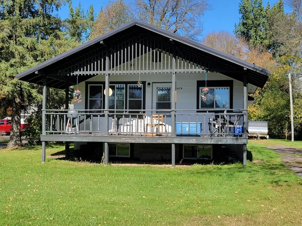 6620w Marion St, Winter