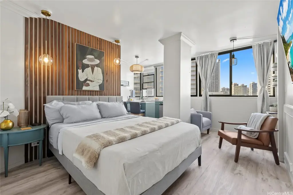 134 Kapahulu Avenue # 906, Honolulu