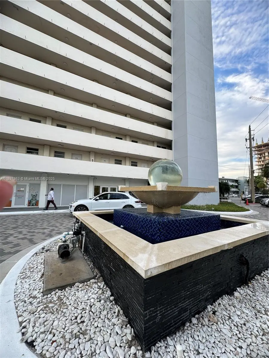 Photo of Listing #A11897863