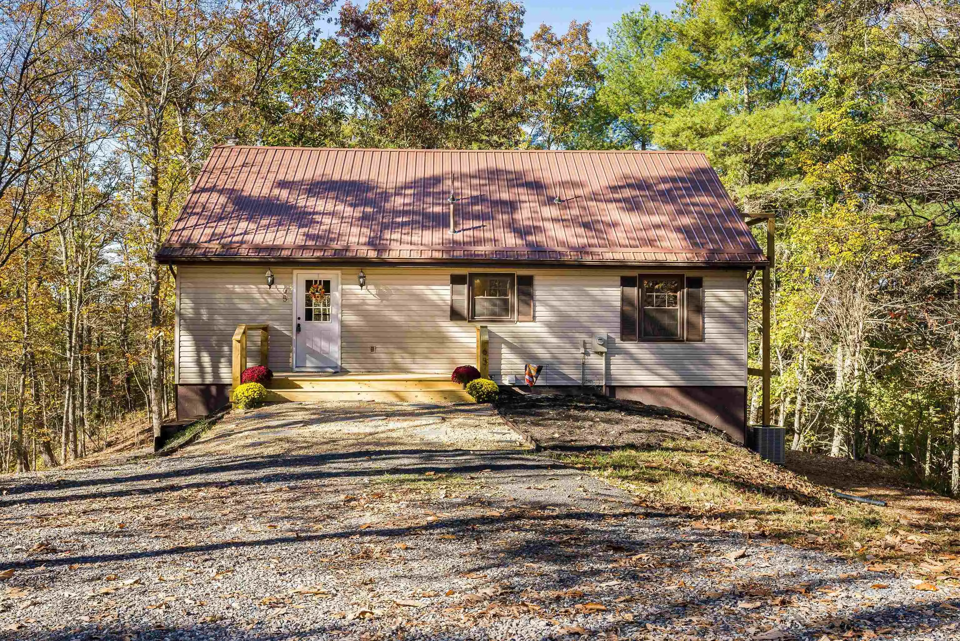 65 Mountain Deer Run, West Augusta