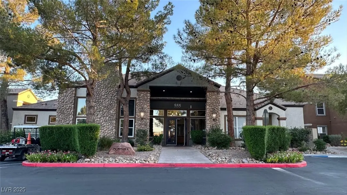 Photo of Listing #2728180