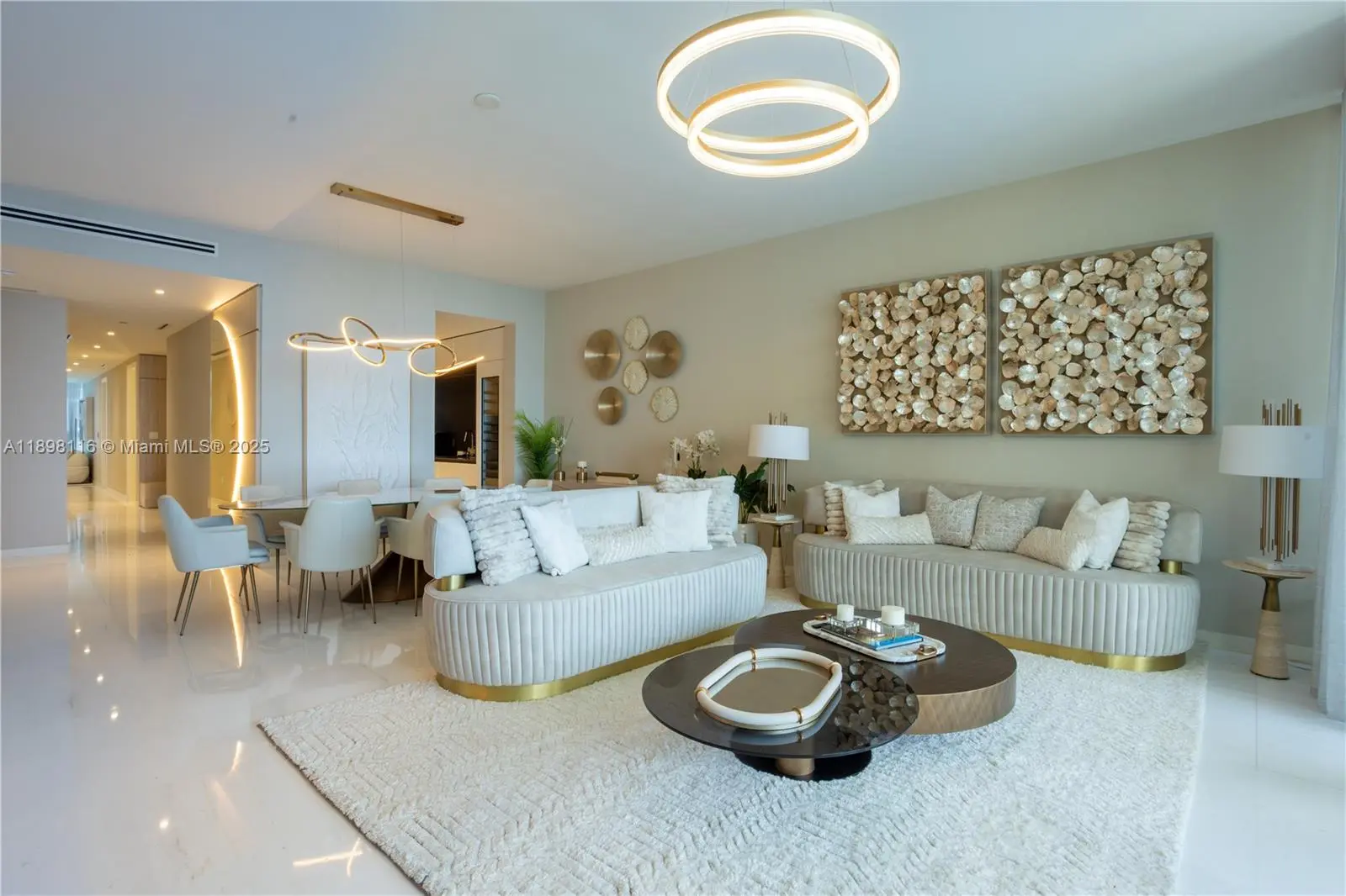 Photo of Listing #A11898116