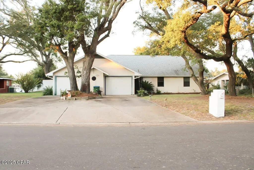 305 Bay Shore Drive, Panama City Beach