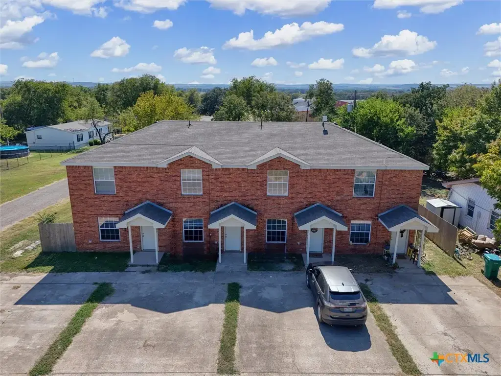 106 Bluebonnet Street, Gatesville
