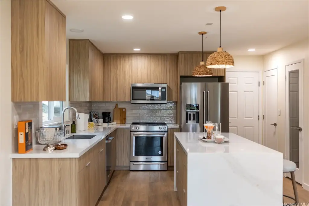 92-1274 Palahia Street, Kapolei
