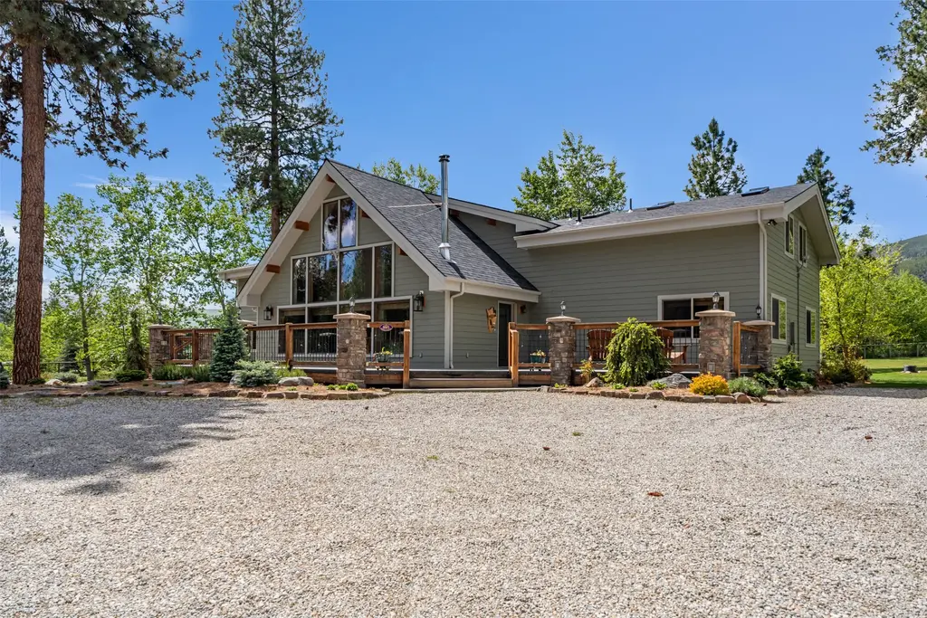 895 W Cow Creek Road, Hamilton