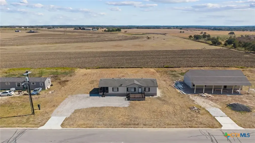 183 Altamira Avenue, Elgin