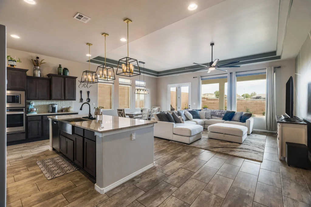 4273 Mountain Trail Loop Ne, Rio Rancho