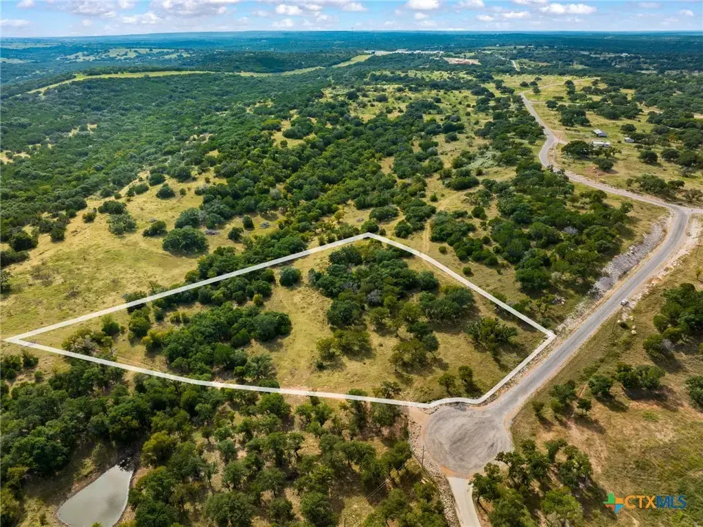 214 Fawn Court, San Saba