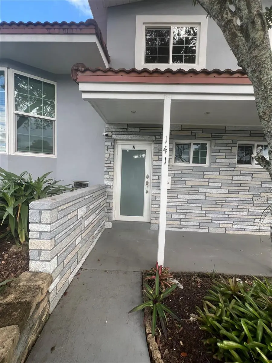 Photo of Listing #A11898528