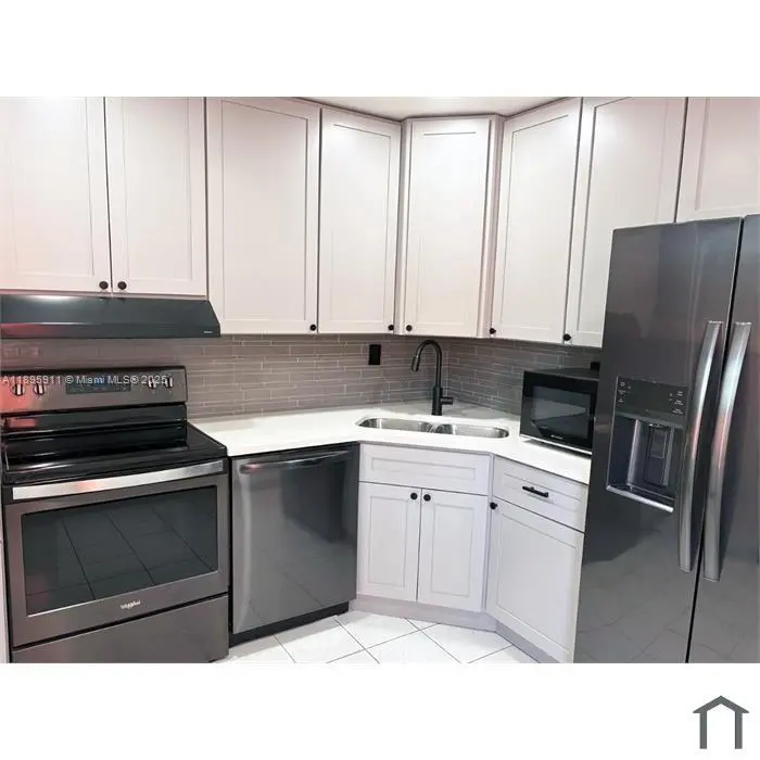 5812 Nw 16 Street 29, Lauderhill