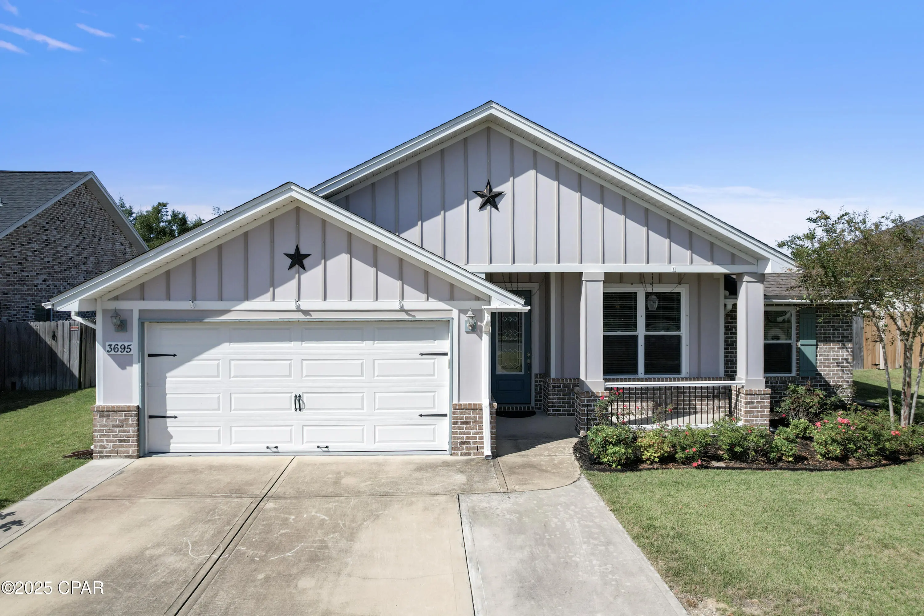 3695 Cedar Park Drive, Panama City