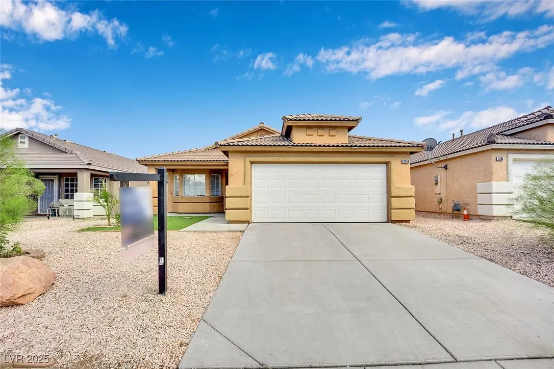 Photo of Listing #2728798