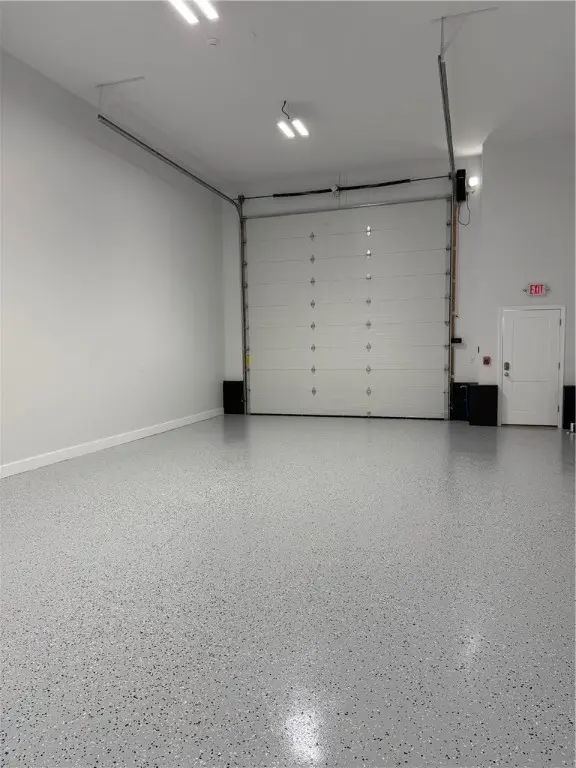 597 South County Trl # 102, Exeter