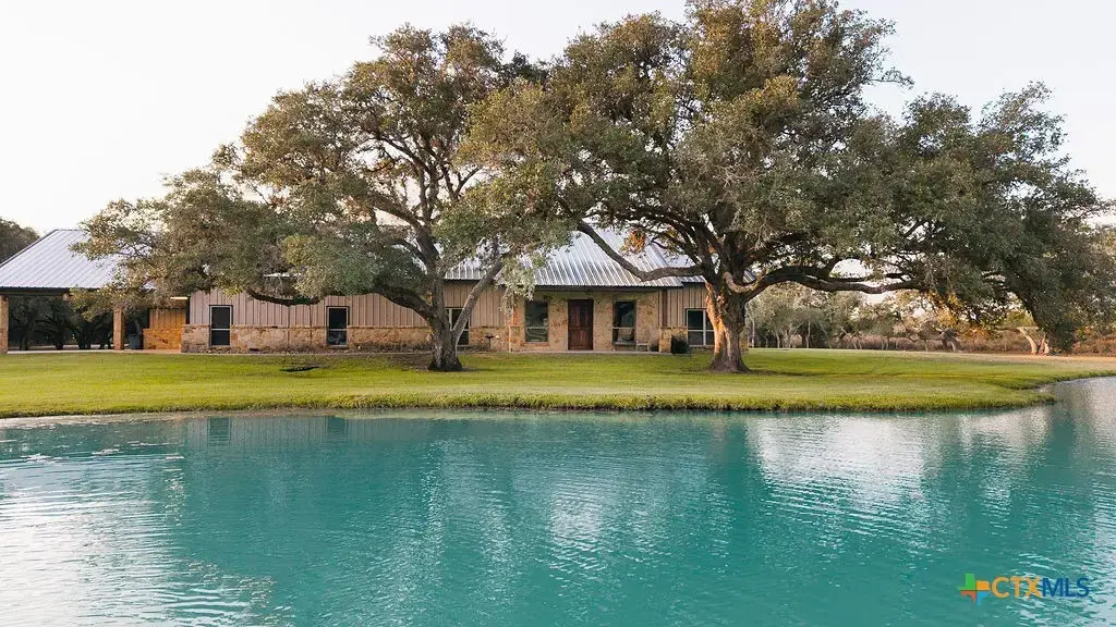 436 Jentry Road, Inez