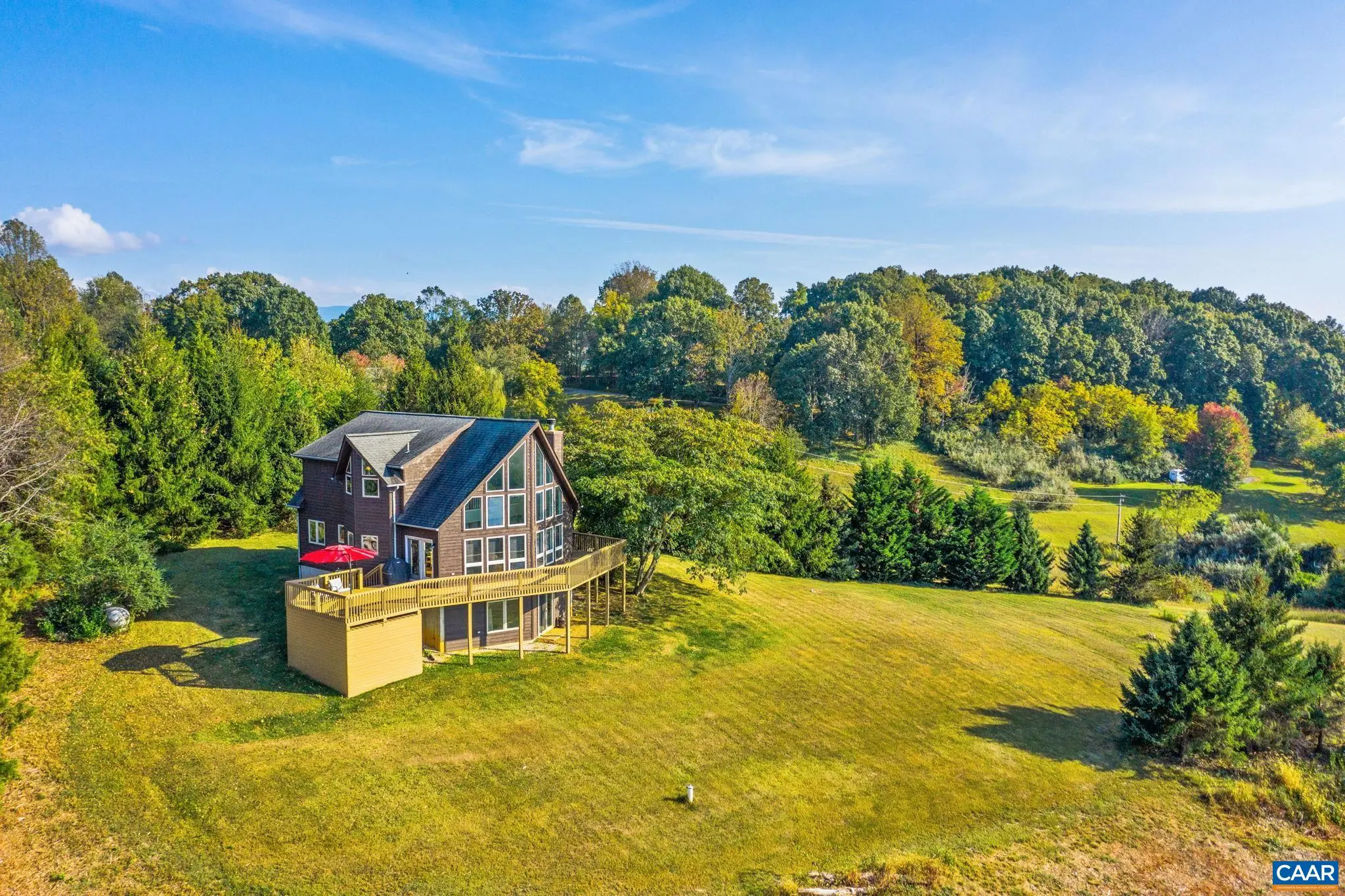 70 Percy Ln, Fairfield