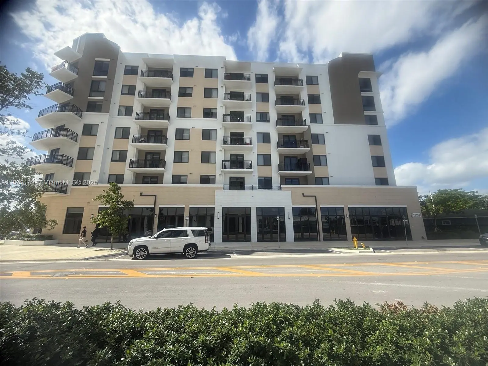 Photo of Listing #A11899139