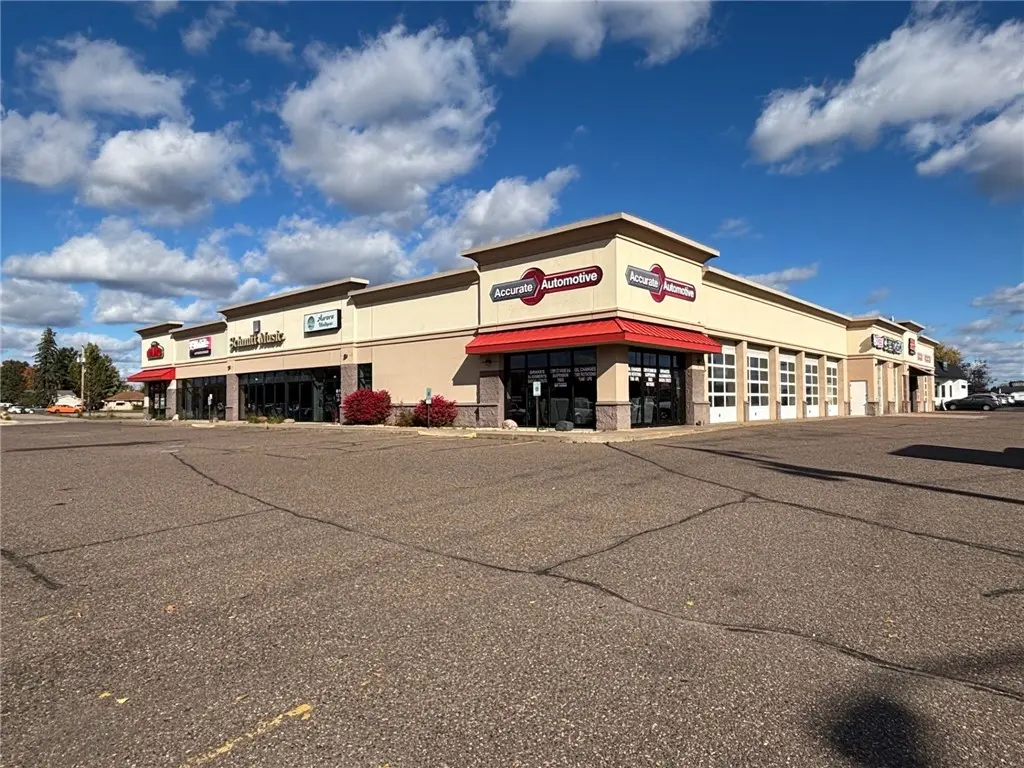 2102 Highland Avenue, Eau Claire