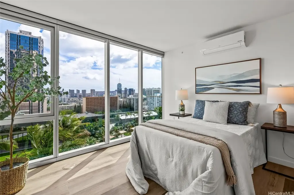 1515 Liona Street # 1801, Honolulu