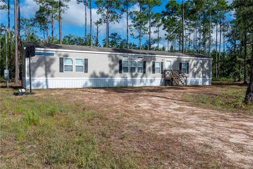 1845 Albert Gibson Road, Hortense