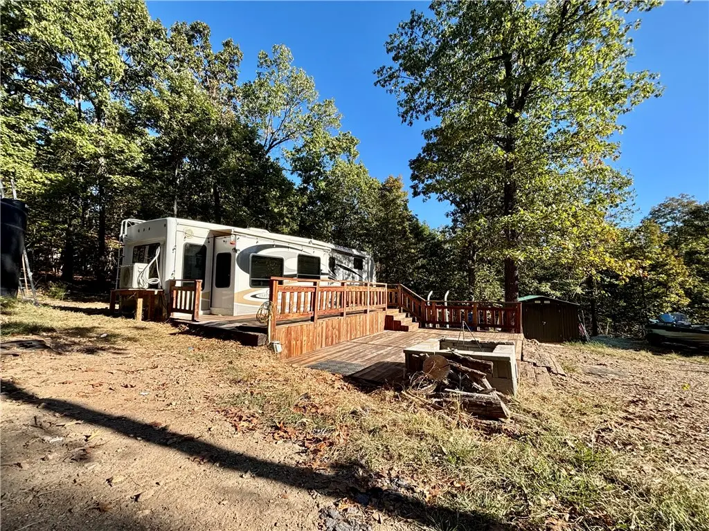 2869 Highway 14, Yellville