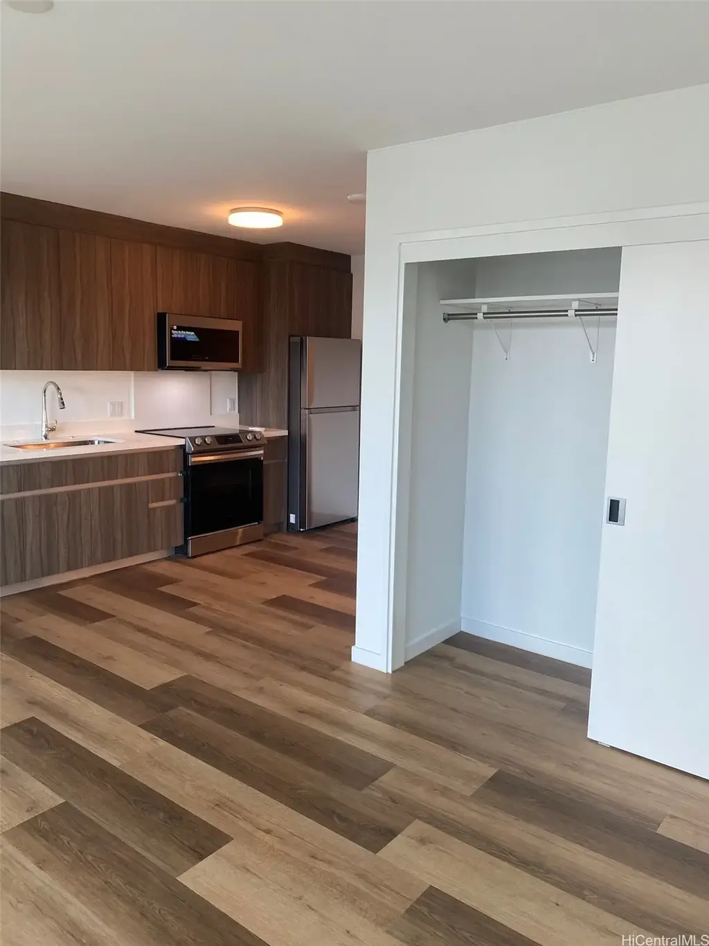 1500 Rycroft Street # 1210r, Honolulu