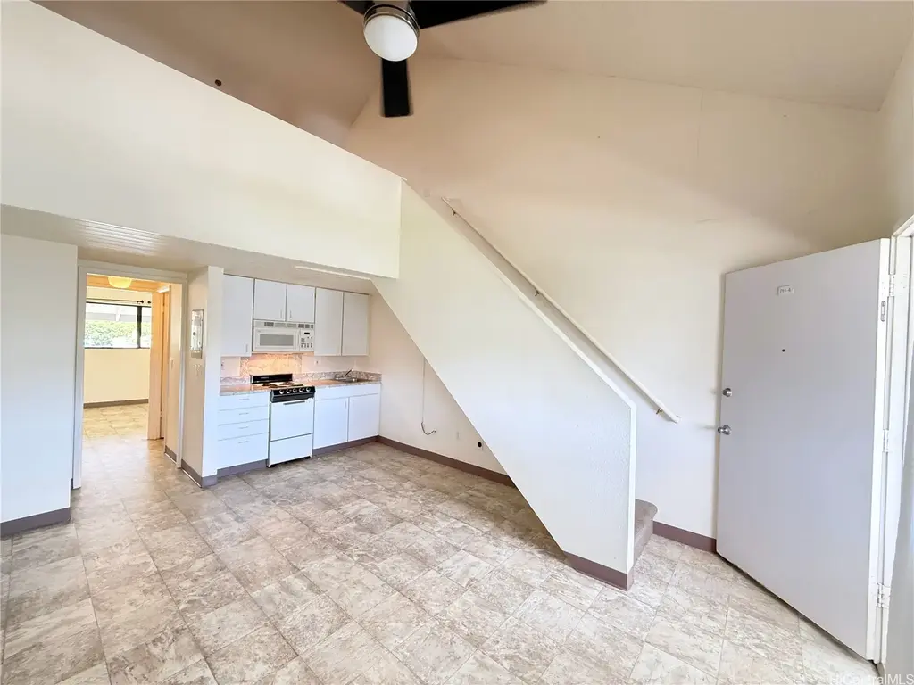 2860 Waialae Avenue # 4, Honolulu
