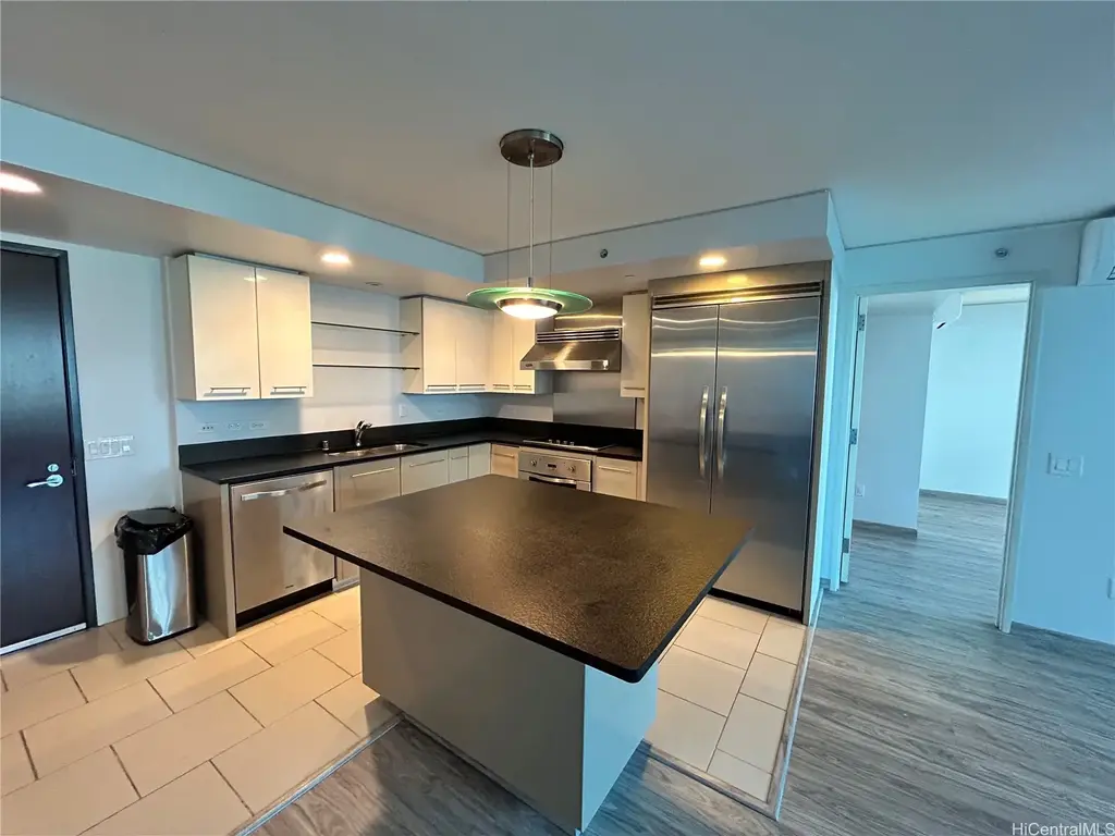1200 Queen Emma Street # 1105, Honolulu