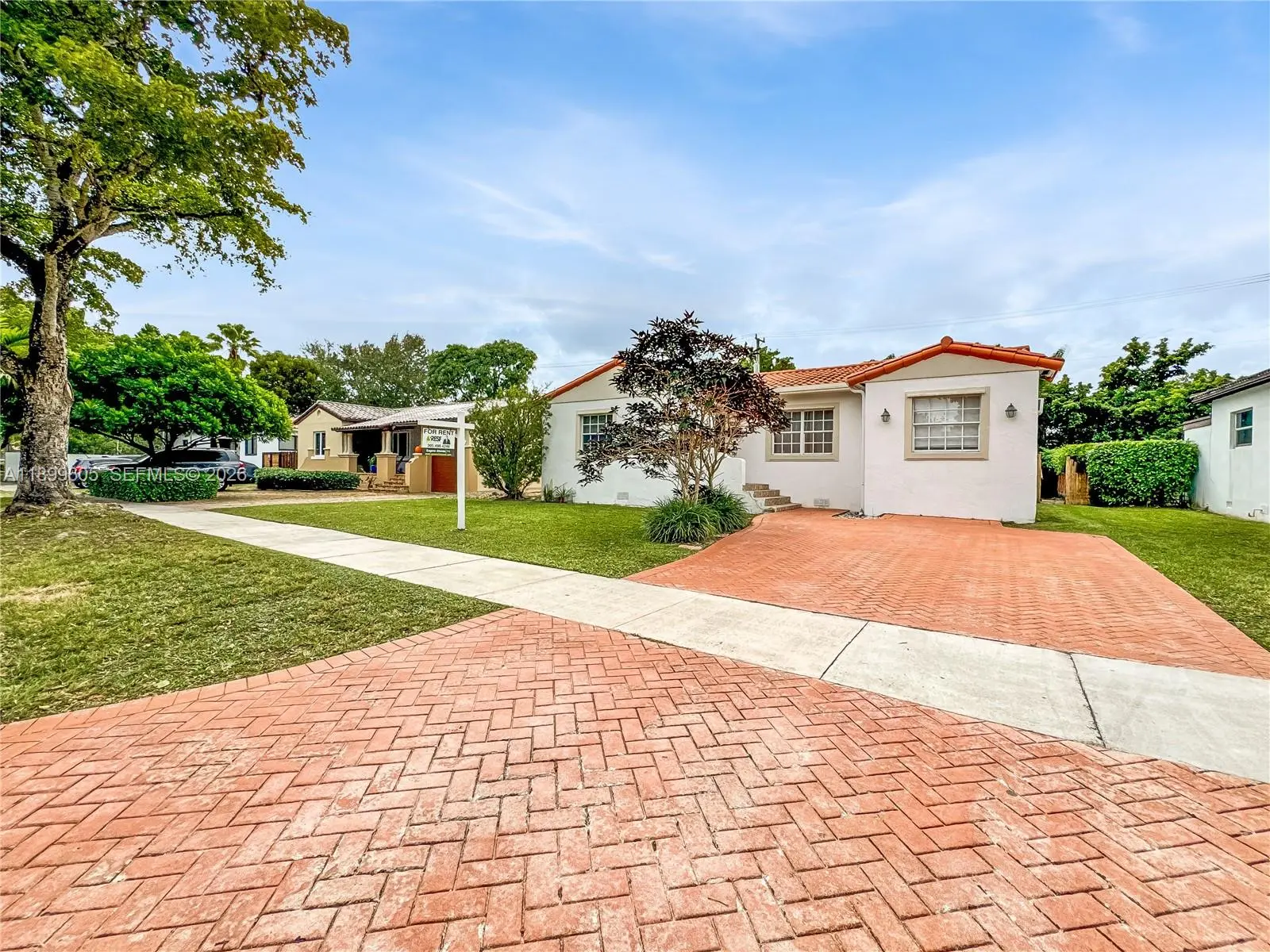 Photo of Listing #A11899605